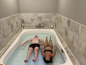 Float Pod / Salt Therapy Pool