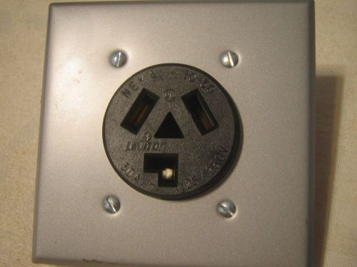 LEVITON 30A 125V / 250V ELECTRIC OUTLET STOVE DRYER A/C WITH FACE PLATE