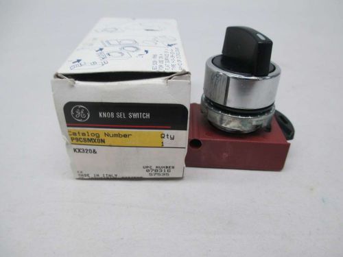 NEW GENERAL ELECTRIC GE P9CSMX0N SELECTOR SWITCH D367279