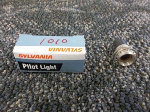 SYLVANIA PILOT LIGHT LAMPHOLDER 2C37 PN 32173 31099 125V 75W SOCKET BULB NEW