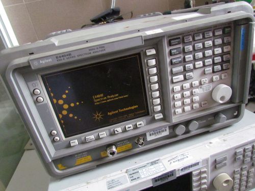 HP Agilent E4404B ESA-E Spectrum Analyzer 9khz-6.7GHz 50 ohm 1DS 1DR A4H