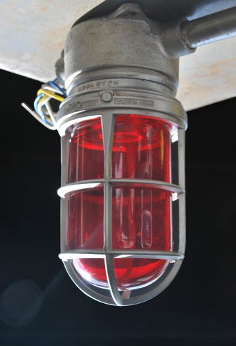 APPLETON FORM 100 EXPLOSION PROOF LIGHT RED GLOBE CAGE AND FORM 100-200 LIGHT