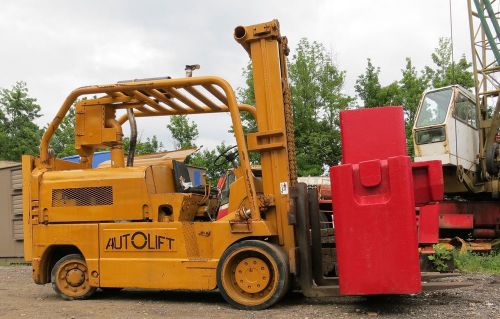Forklift 30,000 lb.# yale riggers special propane cushion solid tire in al for sale