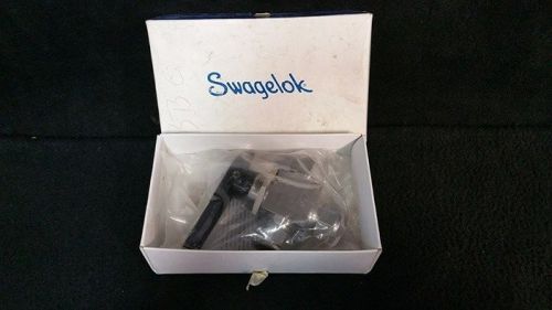 Swagelok SS-45XS12 40 Series 3 Way Ball Valve R4EK20161B 4.6 cv 1/2&#034; Tube Fittin