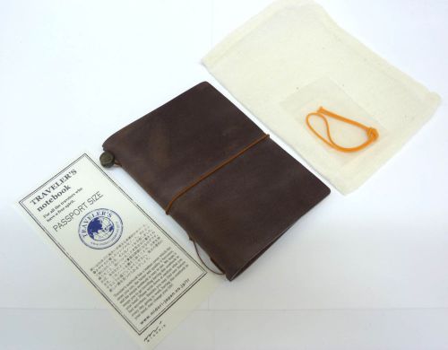 Midori Leather Traveler&#039;s Notebook - Passport Size - Brown