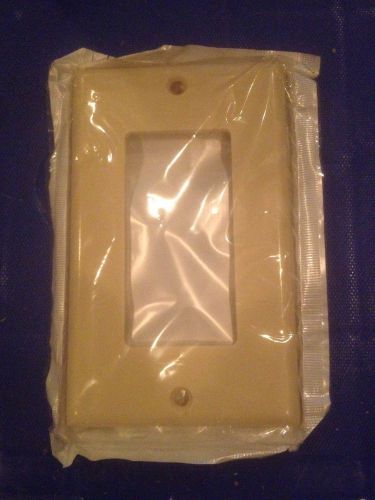 25 Ivory Switch Wall Plates Decora Thermoplastic Leviton 80401-NI