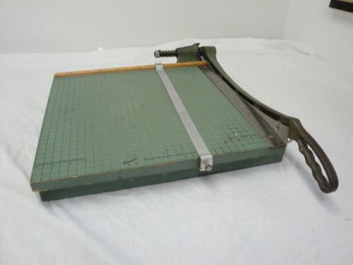 VINTAGE PREMIER TRIMMERS 16&#034; X 15&#034; PHOTO/PAPER CUTTER WORKS GREAT! FAST SHIP!!