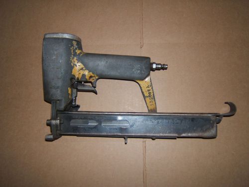 Bostitch T35  Air Stapler 1&#034; Crown Roofing