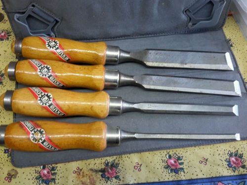 Set of 4 Narex chisels from czechoslovakia 1/4 to 1 inch in very good condition