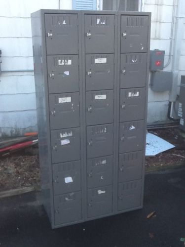 Industrial metal locker unit 18 lockers for sale