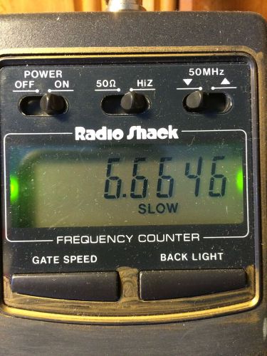 RadioShack Portable LCD RF Frequency Counter No. 22-305 1 Hz to 1300 MHz