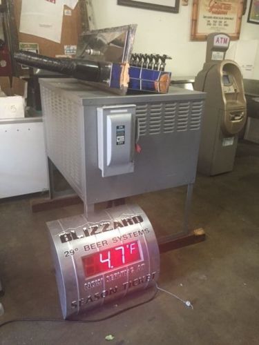 Blizzard 29 Degree Glycol Beer System DEAD MINT  With 12 Taps Head $20,000 +++