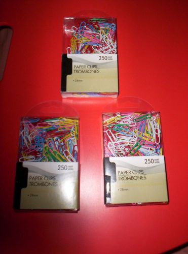 750 SMALL PAPER CLIPS~ ASSORTED COLORS~VINYL COATED ~EACH PACK = 250 each