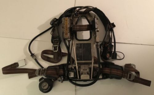 Scott 4.5 ap-50 air back pak breathing apparatus with regulators gauge #803-1 for sale