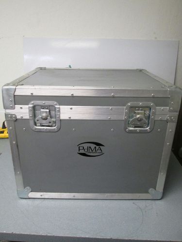 Viking heavy duty shock mount case 22.5&#034;x18.5&#034;x17.5&#034; foam lined w/ compartments. for sale