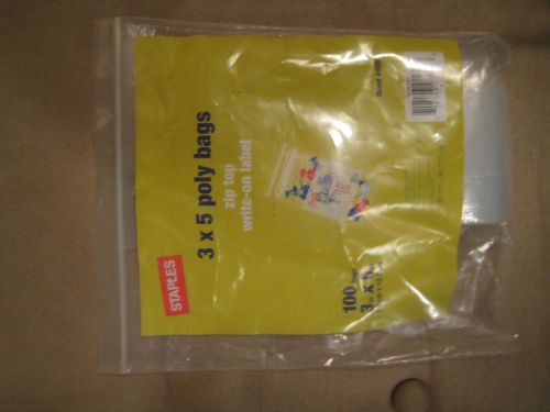 Staples brand 100 Ziplock 3&#034; x 5&#034; reclosable plastic bags ziploc 2 MlL