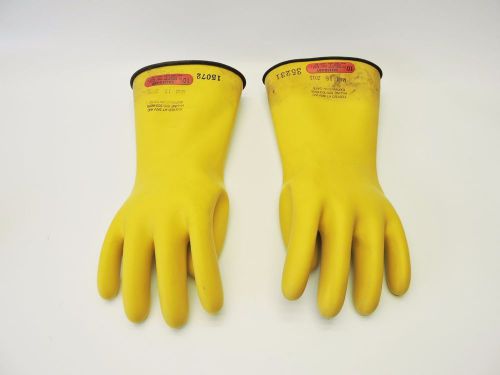 Salisbury rubber lineman gloves class 0 d120 type i 1,000 vac *****size 10 ***** for sale