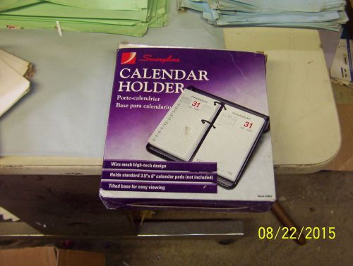 SWINGLINE  Desktop Calendar Holder NIB NEW/HOLDS 3.5 X 6&#034; PADS