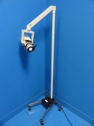 Air-shields vickers pt 1400h-3 photo-therapy light w/ pt 1400b-3 stand (10325) for sale
