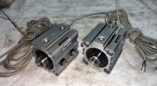 SMC-((LOT OF 2)) PNEUMATIC CYLINDERS NCDQ2B32-20DC-F7-PVL W/ CABLES