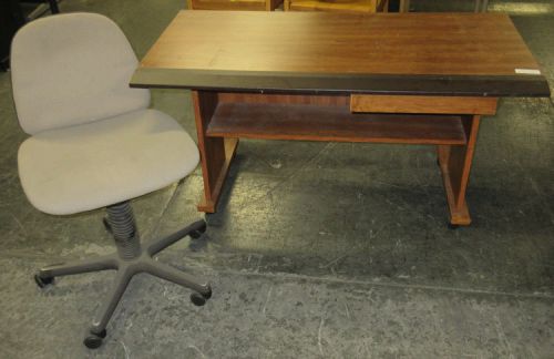COMPUTER TABLE AND CHAIR