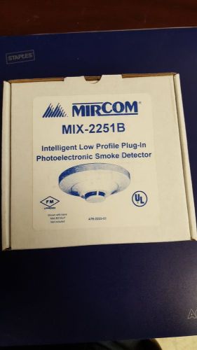 Mircom MIX-2251B (intelligent low profile plug in photoelectric smoke detector)