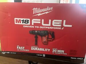 Milwaukee 2717-20 M18 FUEL 1-9/16&#034; SDS Max Rotary Hammer + Battery XC8.0