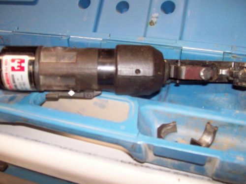 HYDRAULIC COMPRESSION TOOL HUSKIE MODEL #CN-258 WITH O&amp;D DIES &amp; CASE