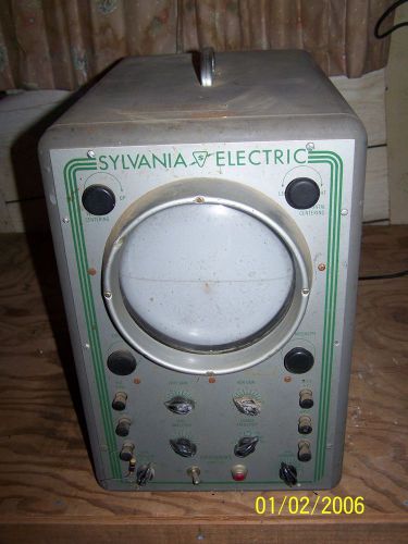 Oscilloscope  Sylvania Type 132   Tube type 1940&#039;s