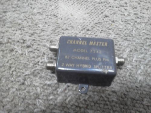 Channel Master/ Hybrid 2 Way Splitter for UHF/VHF/FM   Model 7242