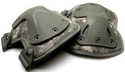 Hatch XTAK300 Digitized Camo Knee Pads X-Shaped (TPU) Shell EVA Foam
