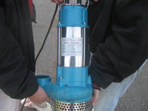 1.5hp industrial &amp; irrigation submersible sump pump, 65gpm 115vac  *msrp: $1485! for sale