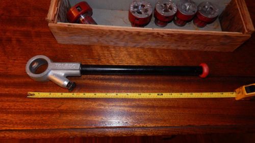 Toledo Pipe Threader -- with five cutters 1/8&#034; through 3/4&#034; -- Excellent Cond.