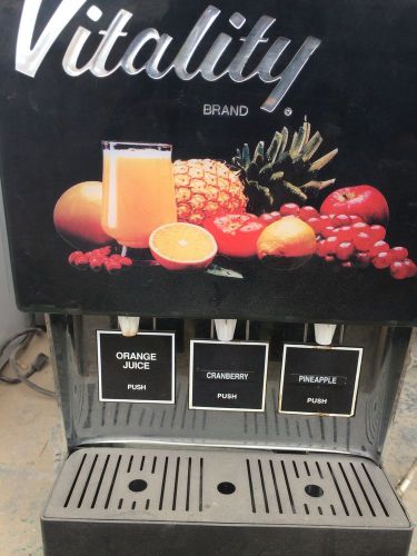 Vitality juicer machine 3 holders serial # d286 size 23&#034;d x 14&#034; w x 26&#034; h for sale