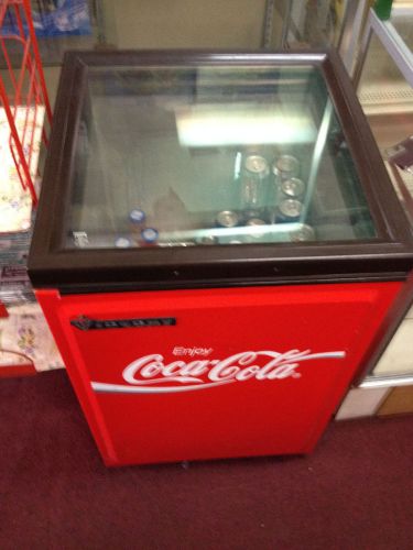 Coca-Cola Beverage Cooler * LOCAL PICK-UP or DELIVERY ONLY* MIAMI, FL