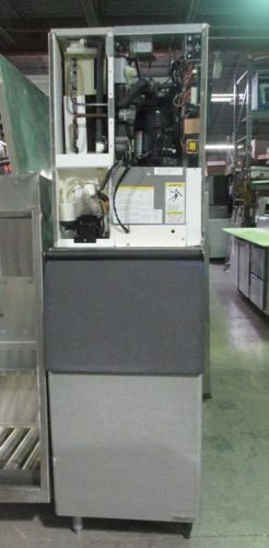 Km-280mwh hoshizaki ice machine b-300 bin, water cooled, 270 lbs, crescent cubes for sale