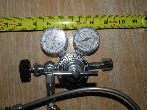 Matheson 3320 0-3000 psi regulator 1 1/2&#034; gauges for sale