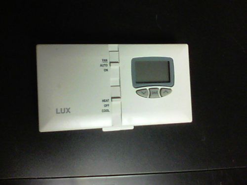 Lux non-programable Thermostat DMH110
