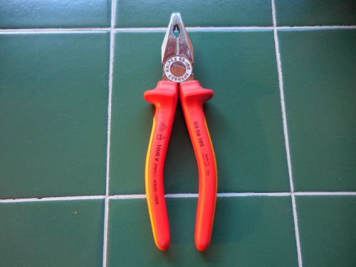 USED KNIPEX 03 06 180 COMBINATION PLIERS RATED FOR 1000 VOLTS