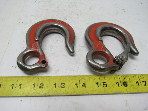 Herc-alloy 558618 7/32&#034; eye sling hook  lot of 2 (1)w/ latch  (1) w/out for sale