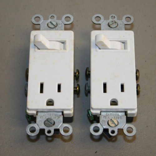 2 Leviton White Decora Toggle Light Switch &amp; Receptacle Outlet 15A 5625-W dirty