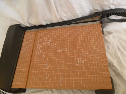 X-ACTO PAPER CUTTER GUILLOTINE TYPE- WOOD BASE -GRAPIC CUTTER 12&#034;