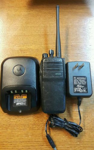 Motorola MOTOTRBO XPR 6350 Portable  Radio UHF 450-512 AAH55TDC9LA1AN