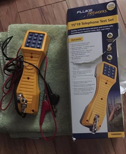 FLUKE NETWORKS TS19 19800-HD9 Telephone Test Set w Angled Bed of Nail Clips