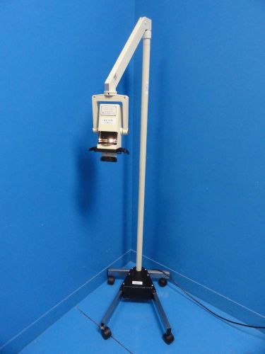 Hill-rom air-shields pt 1400h-3 photo-therapy light w/ pt 1400b-3 stand (10324) for sale