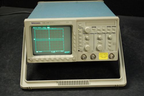 Tektronix TDS340 100MHz 2ch Digital RT Oscilloscope