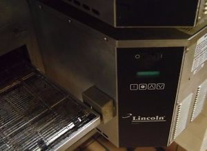 LINCOLN IMPINGER 1132 CONVEYOR PIZZA OVEN ELECTRIC