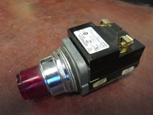 Siemens Red Push Button Light 52PA6G2A 120VAC Used