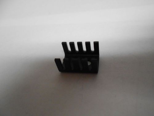 85PCS  HEAT SINK TO-220 .375  COMPACT