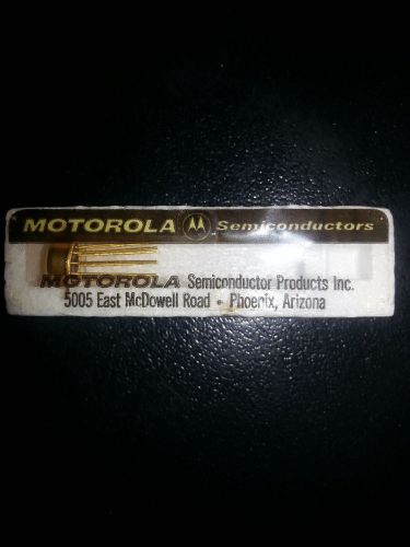 MOTOROLA MC305G VINTAGE TRANSISTOR - NOS -